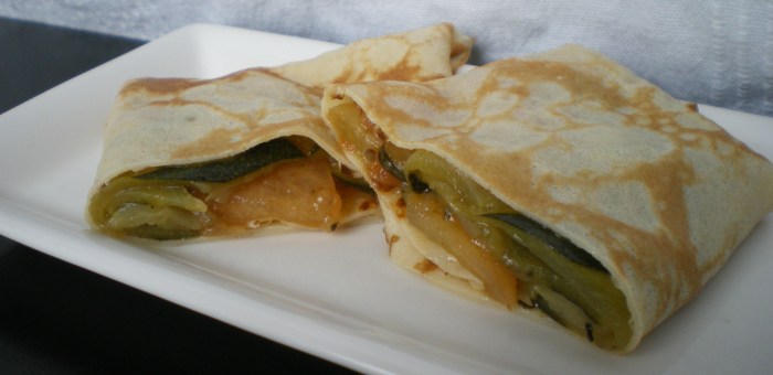 Crêpe courgette Tomate emmental